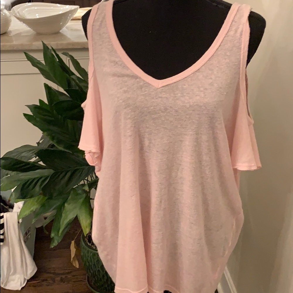 NWOT Michael‎ Stars Cold Shoulder Tee in pink!